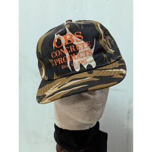 VINTAGE Snap Back TRUCKER Hat Mesh Foam Cap USA Camo CBS Concrete products SM